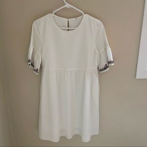 Boutquie Floral Embroidered Bell Sleeve Dress, Lightweight, Lined, Size …